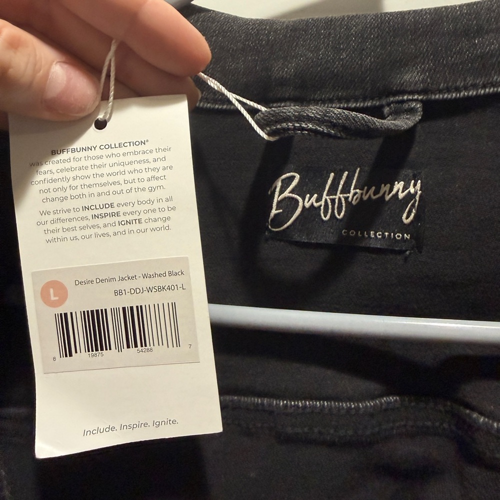 BuffBunny Desire Denim Cropped Jacket - Washed Black NWT - Large - Picture 6 of 6